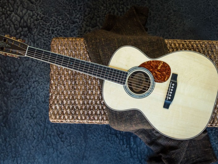 Preston Thompson Acoustic Guitars Brazilian Rosewood 14 Fret 000 acoustic guitar with custom abalone inlays. Top View