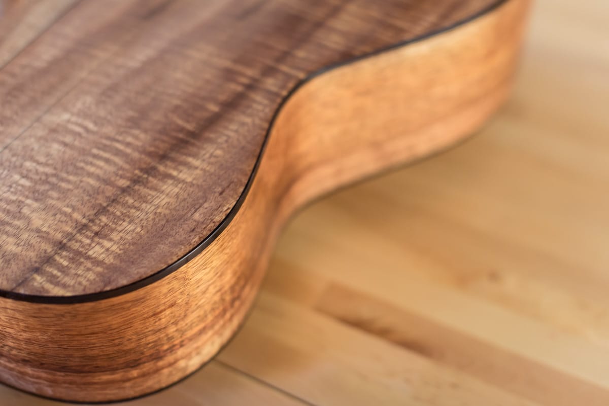 koa wood 0 guitar model