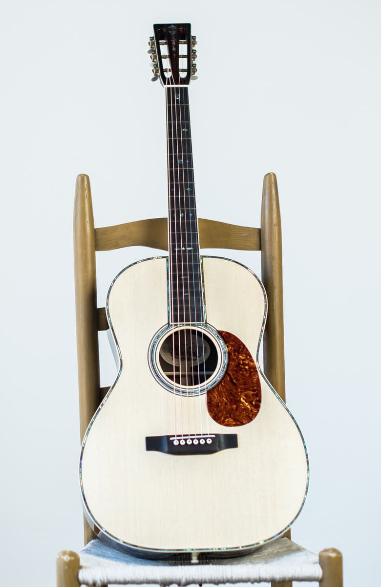 custom-acoustic-guitar-12fret-000-21